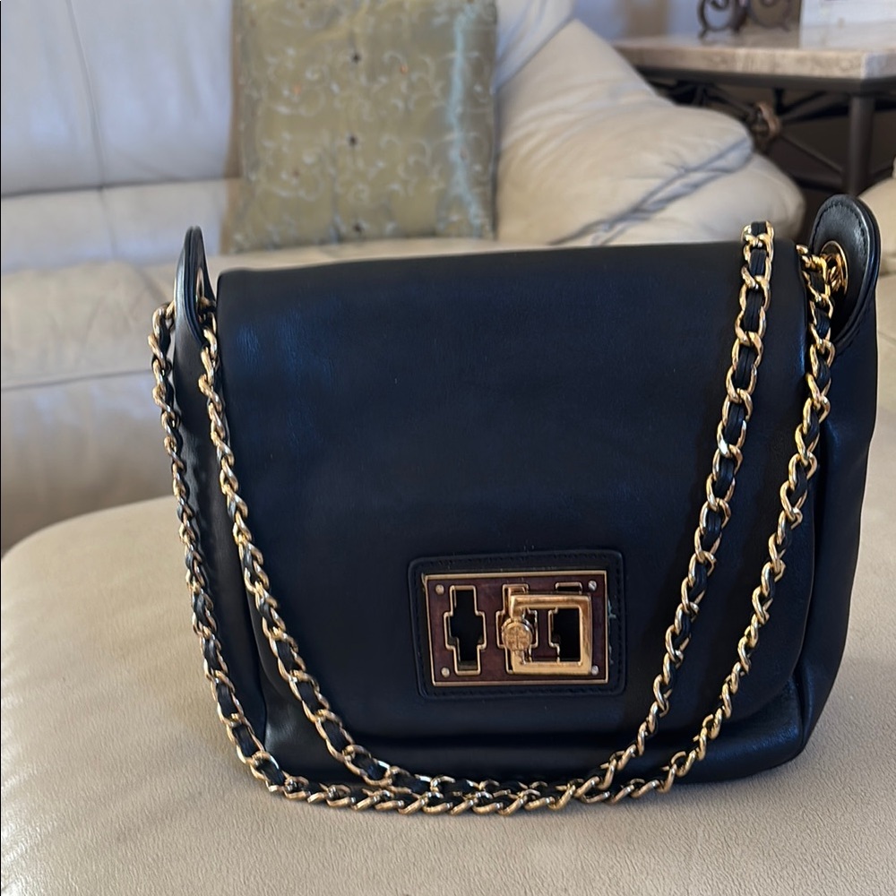 Tory Burch Chic Black Leather Chain Bag